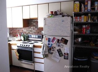 136 Prince St APT 4, Boston, MA 02113