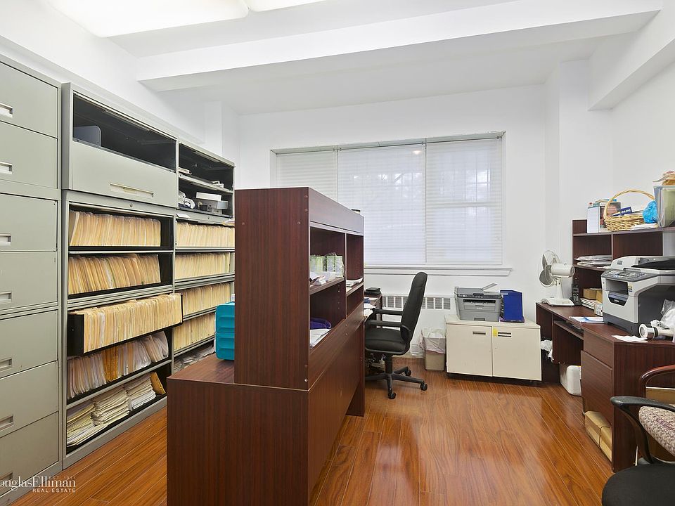 1st image of 923 5th Ave APT 1B