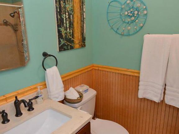 2nd image of 4607 SE Binnacle Way