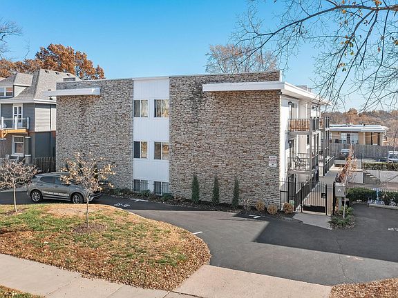 2nd image of 3953-3957 Warwick Blvd #3953-2