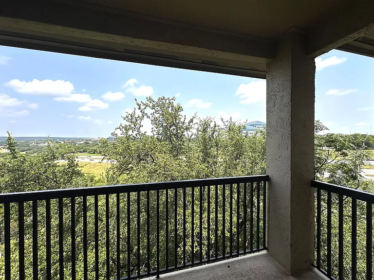 9525 N Capital Of Texas Hwy #232 — Photo 25