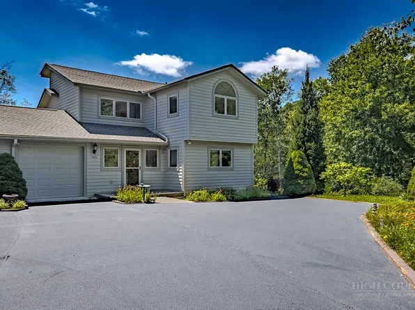317 Silver Springs Drive #A, Banner Elk, NC 28604