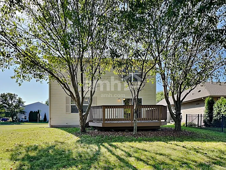 329 Verbena Ln — Photo 17