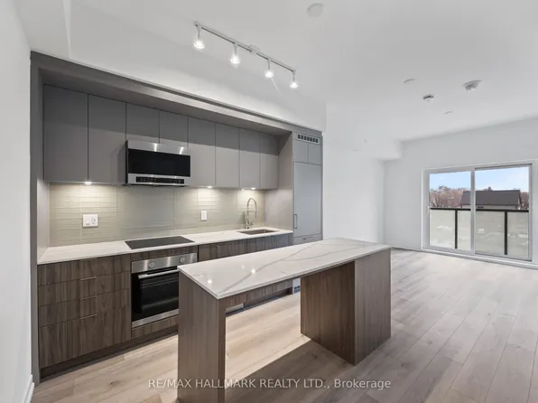 863 Saint Clair Ave W #403, Toronto, ON M6C 0B2