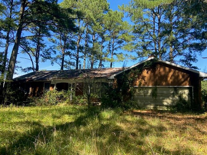 1st image of 24070 Tall Pines Dr