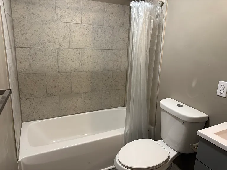 611-613 Lancaster Ave #613-C — Photo 4