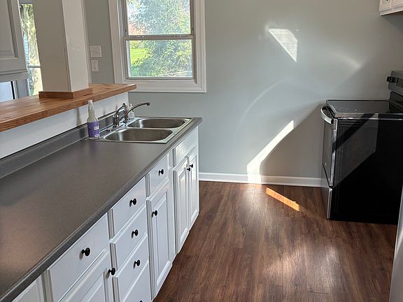 3rd image of 72 Santa Maria Ln