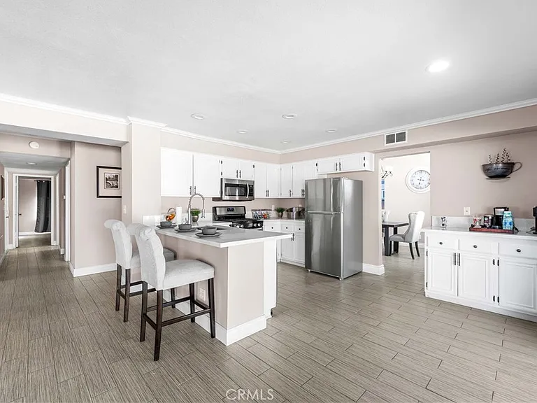 2813 Sandstone Ct — Photo 14