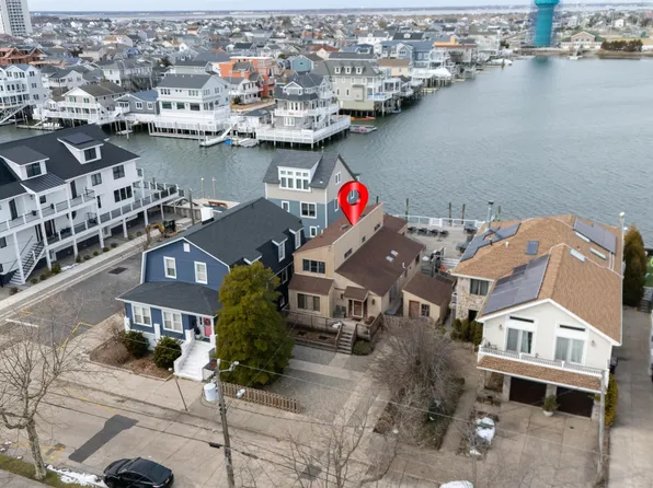 5411 Winchester Ave, Ventnor, NJ 08406