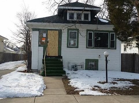 2nd image of 304 S 8th Ave