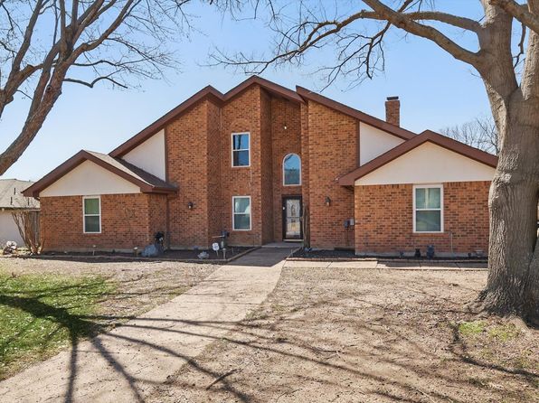913 Ashland Ct, Mansfield, TX 76063