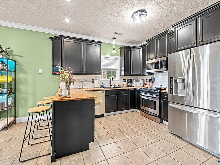 25850 Iron Gate Dr — Photo 17