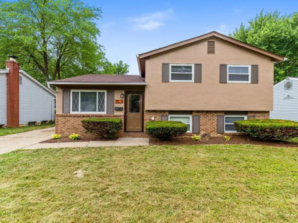 2719 Moundcrest St, Columbus, OH 43232