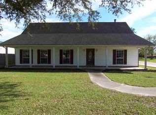 104 Jenna Dr, Schriever, LA 70395