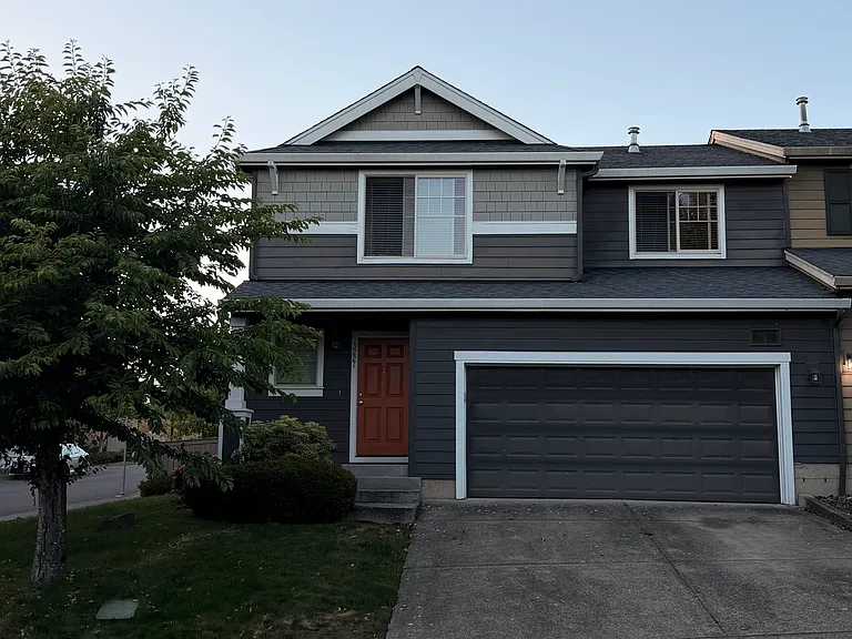 3227 NW 46th Ave — Photo 1