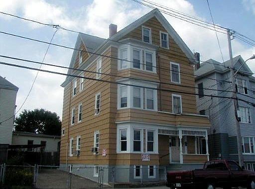 1st image of 255 N Front St