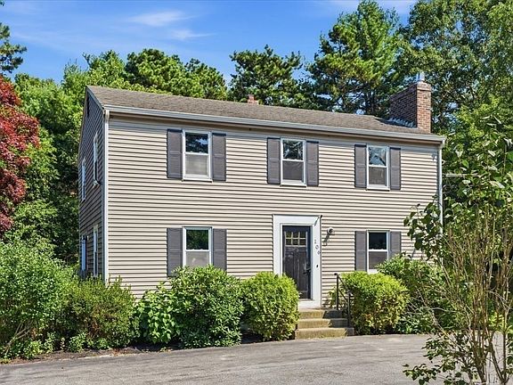 4th image of 106 Bourne Rd