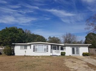 900 Belair Rd, Pensacola, FL 32505