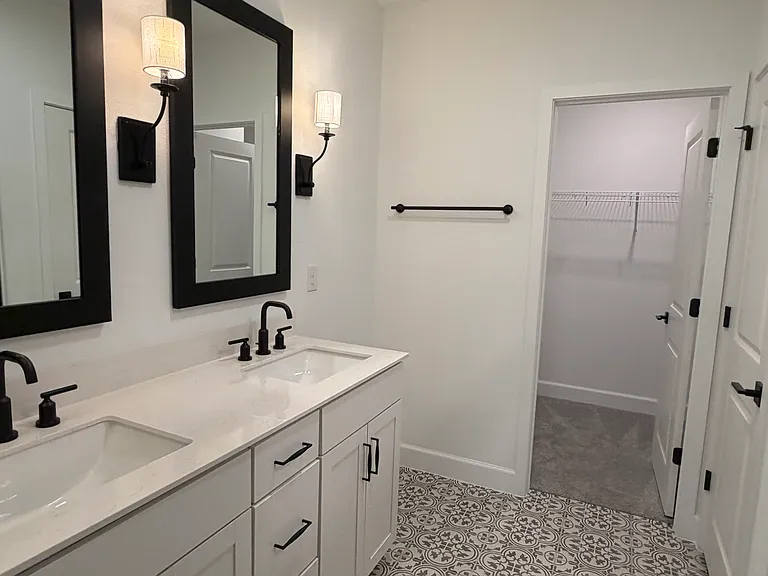 15356 SW 34th Ter — Photo 4