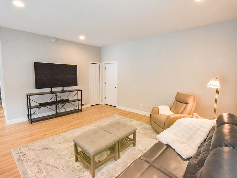 2378 Melton Dr — Photo 12