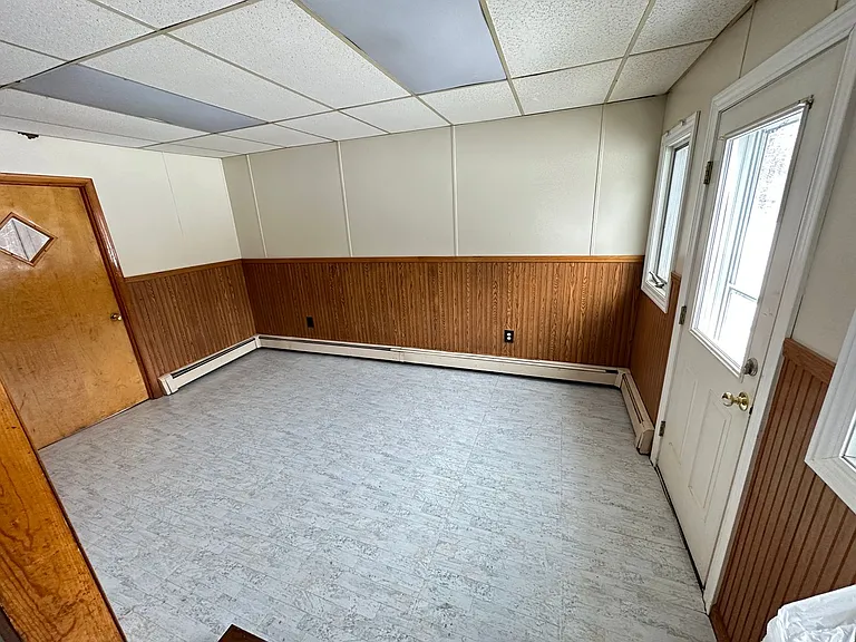 4950 Slayton Rd — Photo 8