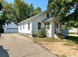 704 N Wisner St, Jackson, MI 49202