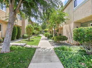 8341 Grenoble St UNIT 18, Sunland, CA 91040