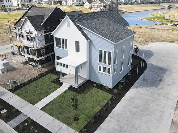 2nd image of 6904 W Lake Ave S #213