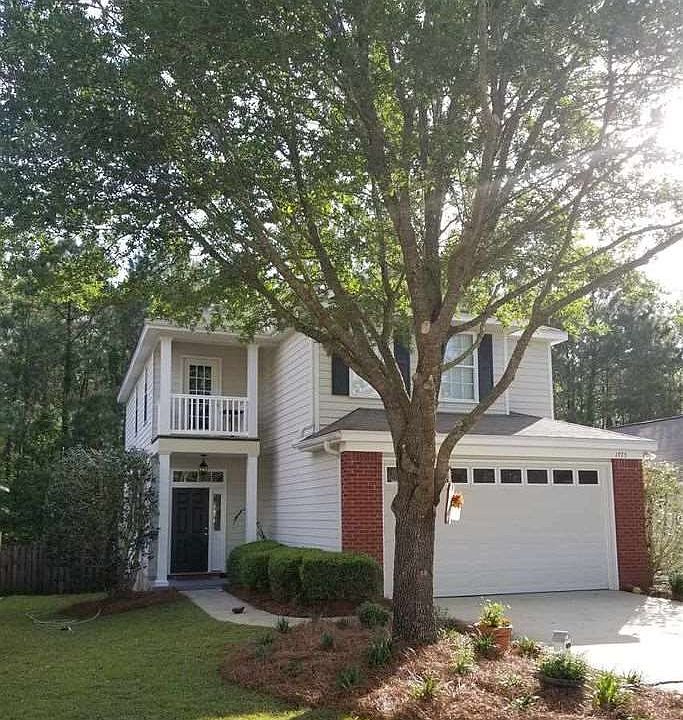 1st image of 1975 Sunny Dale Dr