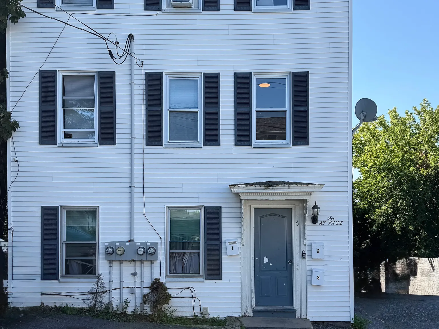 2 bed, 1000 sqft, $2,150 — Photo 1