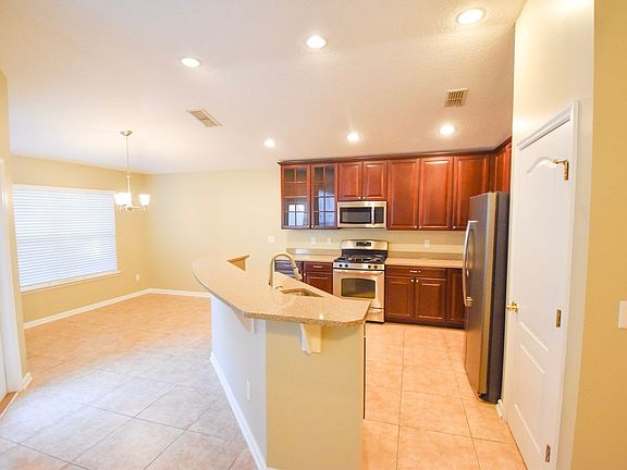 4th image of 5984 Wind Cave Ln