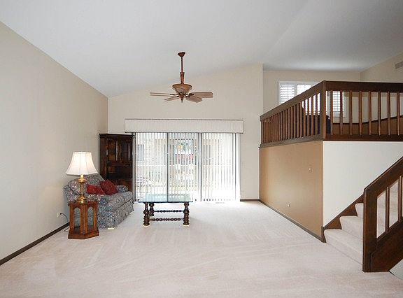 4th image of 130 Villa Way