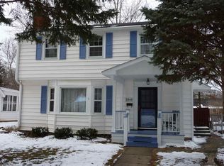 3546 Fremont St, Rockford, IL 61103