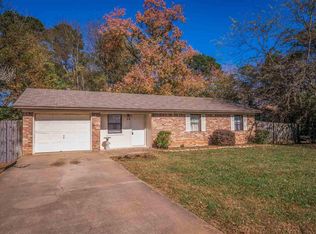 99 Fairview St, Marshall, TX 75672