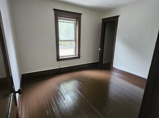 20 Riverview Pl APT 2L, Chicopee, MA 01013
