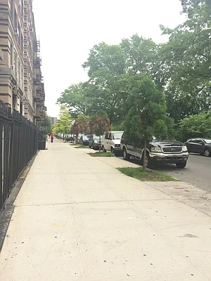 Rented by Uptown Flats LLC | media 19