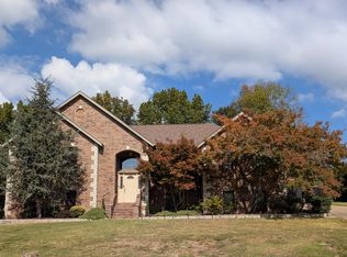 4365 E University Street, Springfield, MO 65809