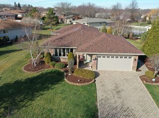 11916 S Pinecreek Dr, Orland Park, IL