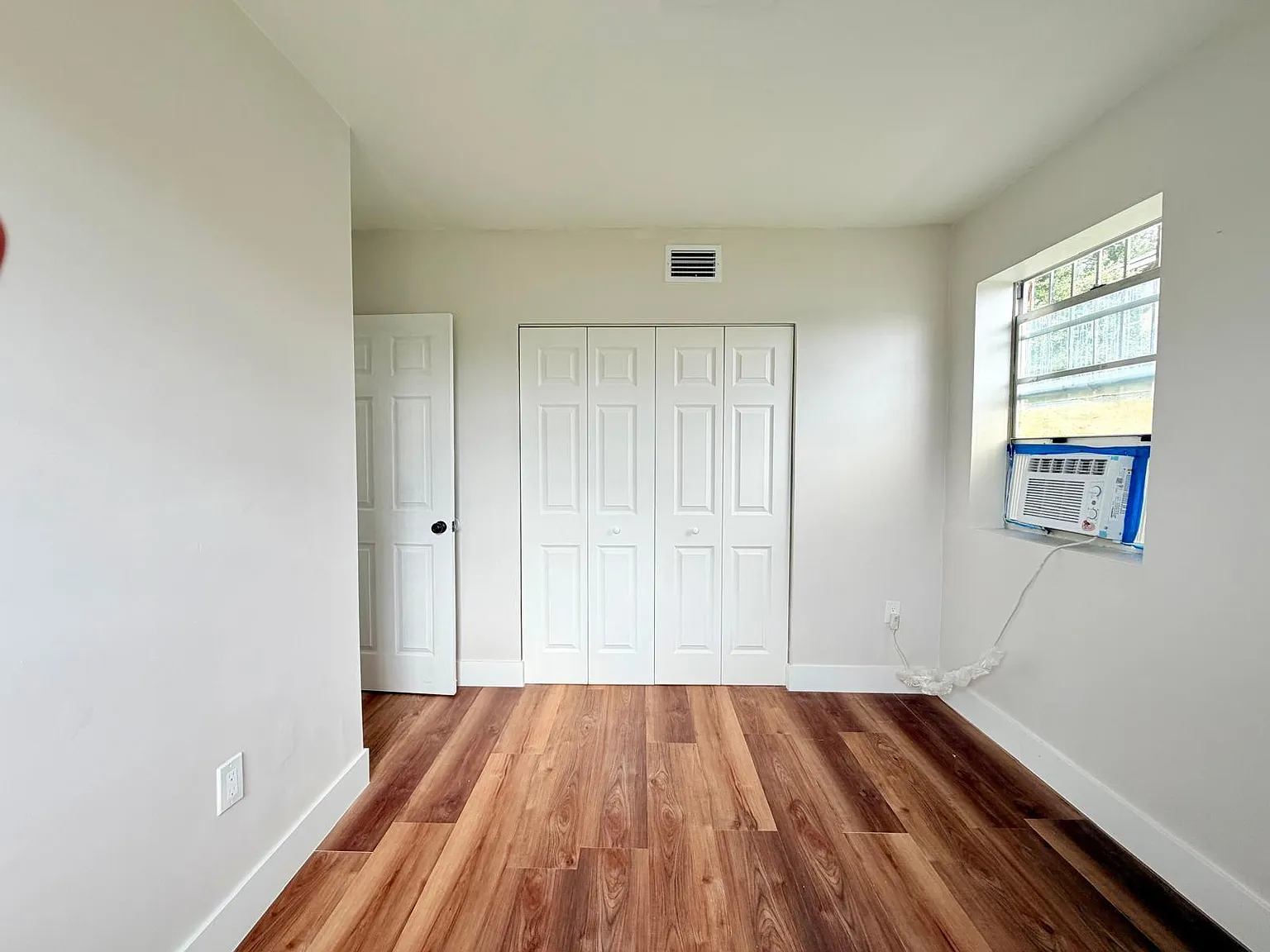 4801 Northwest 33rd Avenue - 1 — Photo 3