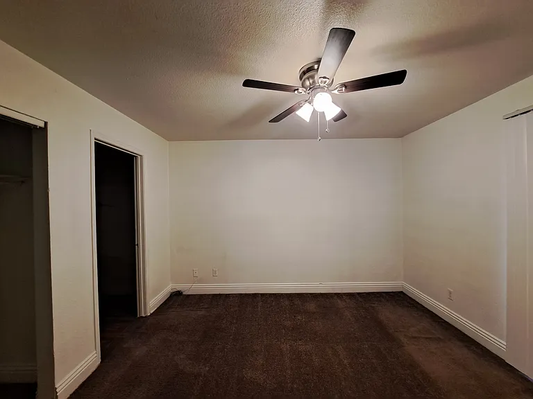 2801 N Rainbow Blvd #139 — Photo 7