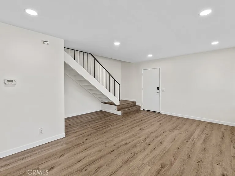 51 Golden Glen St #1 — Photo 15