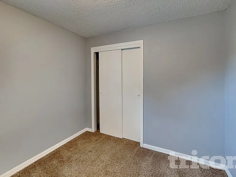 4118 W La Salle St — Photo 10