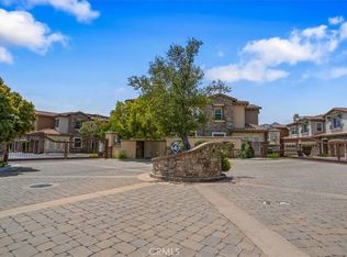 21923 Cortina Pl, Chatsworth, CA 91311