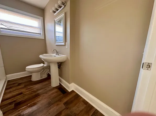 142 Bremer St, Fayetteville, NC 28303