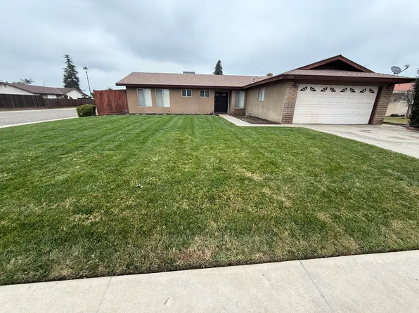 1680 McComb Ave, Porterville, CA 93257
