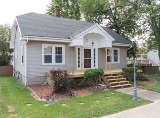 407 E Cleveland Ave, Heyworth, IL 61745