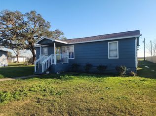 42 Country Oaks St, Brazoria, TX 77422