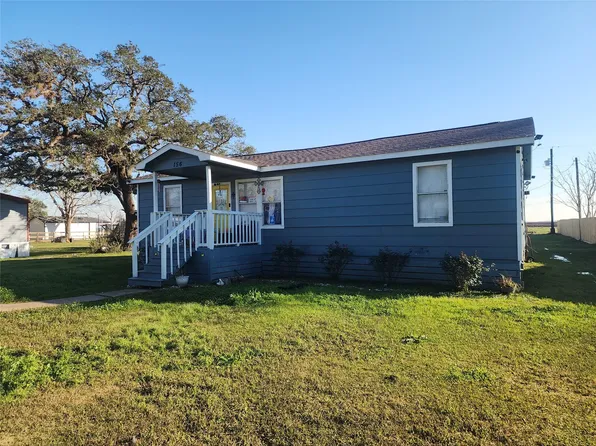 42 Country Oaks St, Brazoria, TX 77422
