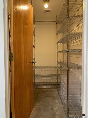 Sold by R New York | media 34