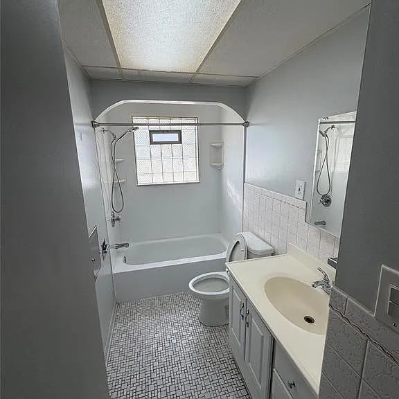5902 N Lafayette St — Photo 9